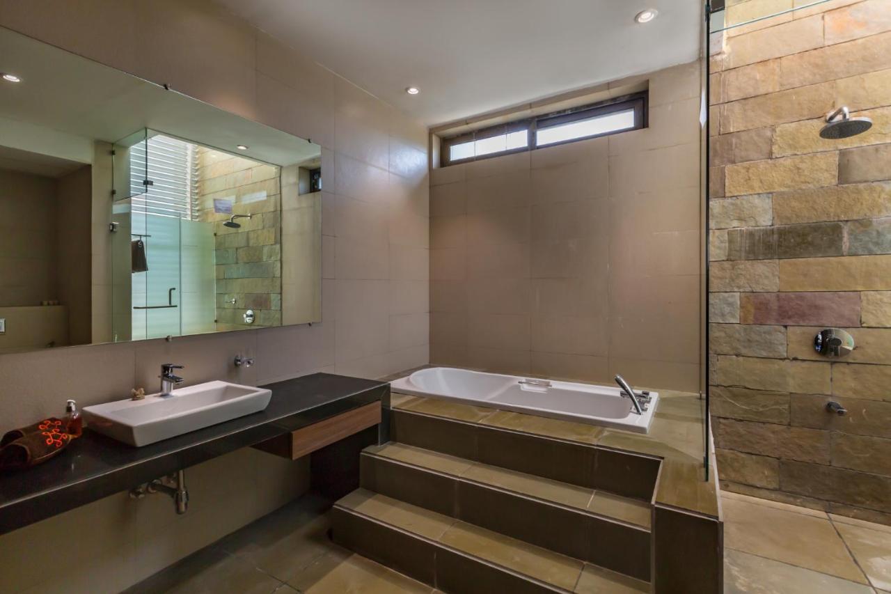 Saffronstays Aspen, Lonavala - Luxury Pool Villa With Games And Tv Room Near Bhushi Dam Exterior photo